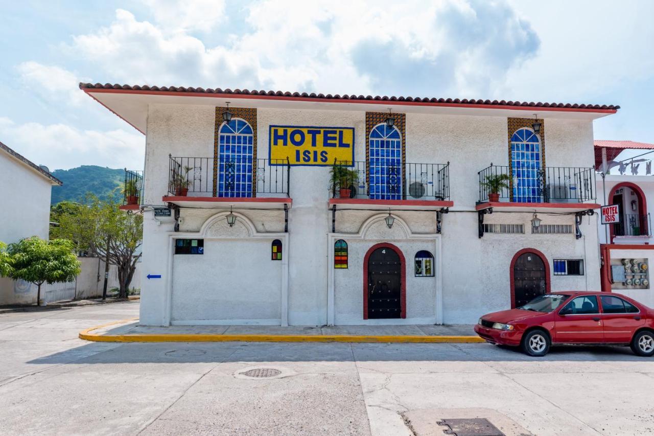 Hotel Isis Сиуатанехо Екстериор снимка