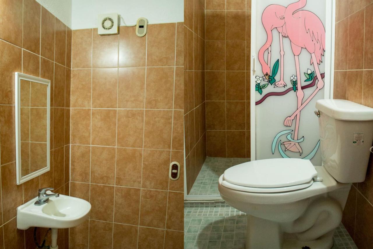 Hotel Isis Сиуатанехо Екстериор снимка