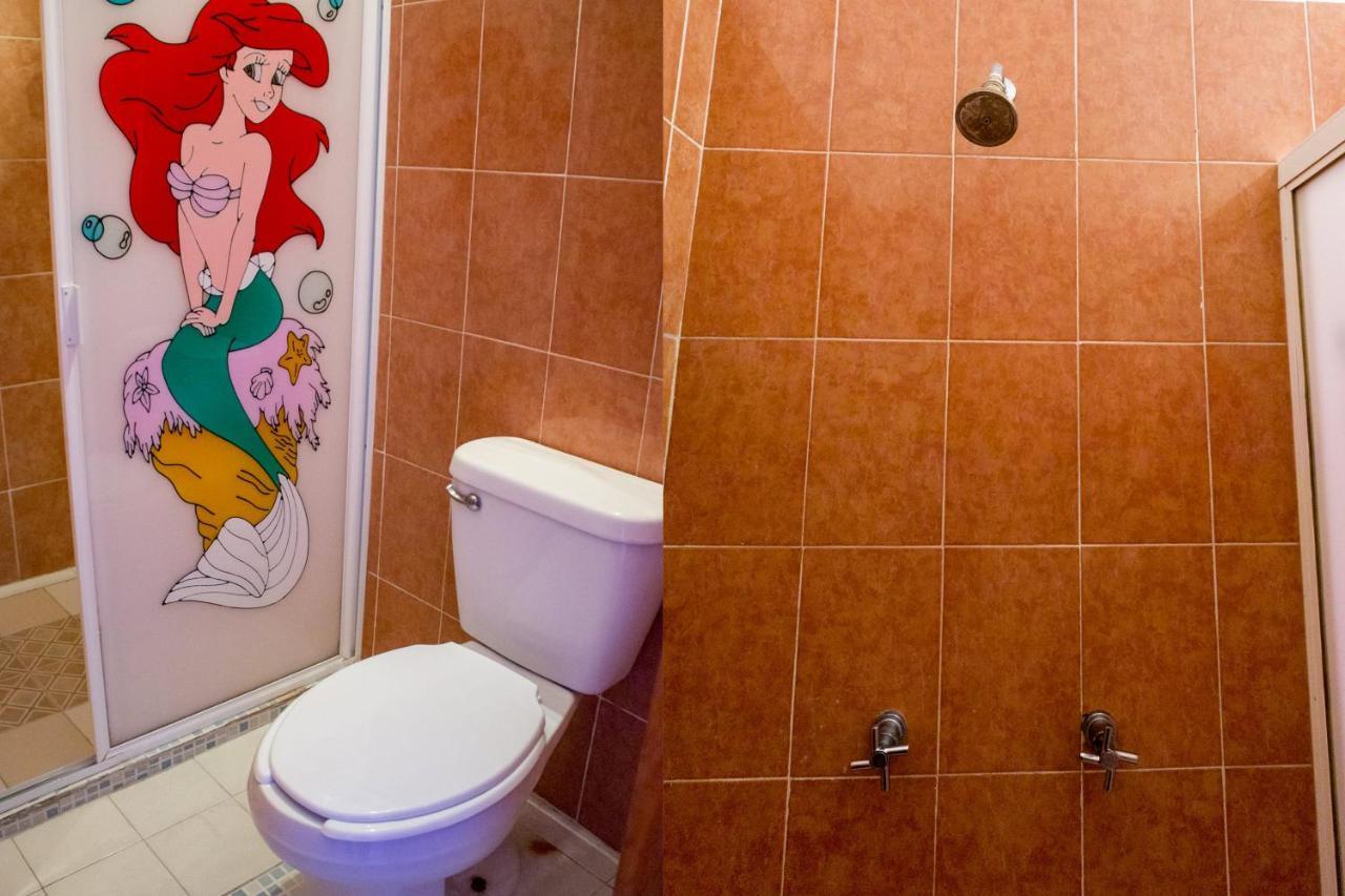 Hotel Isis Сиуатанехо Екстериор снимка